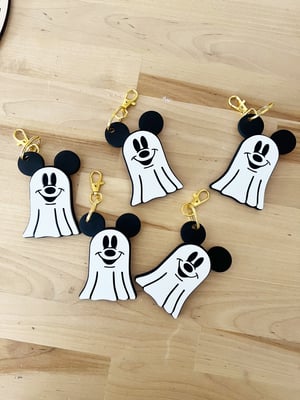 Image of Mickey Ghost Keychain