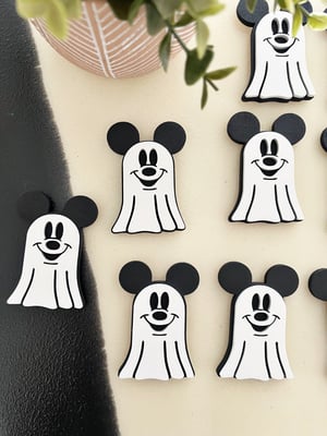 Image of Mickey Ghost Magnet