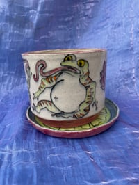 Image 4 of Froggy Planter with Lily Pad Tray