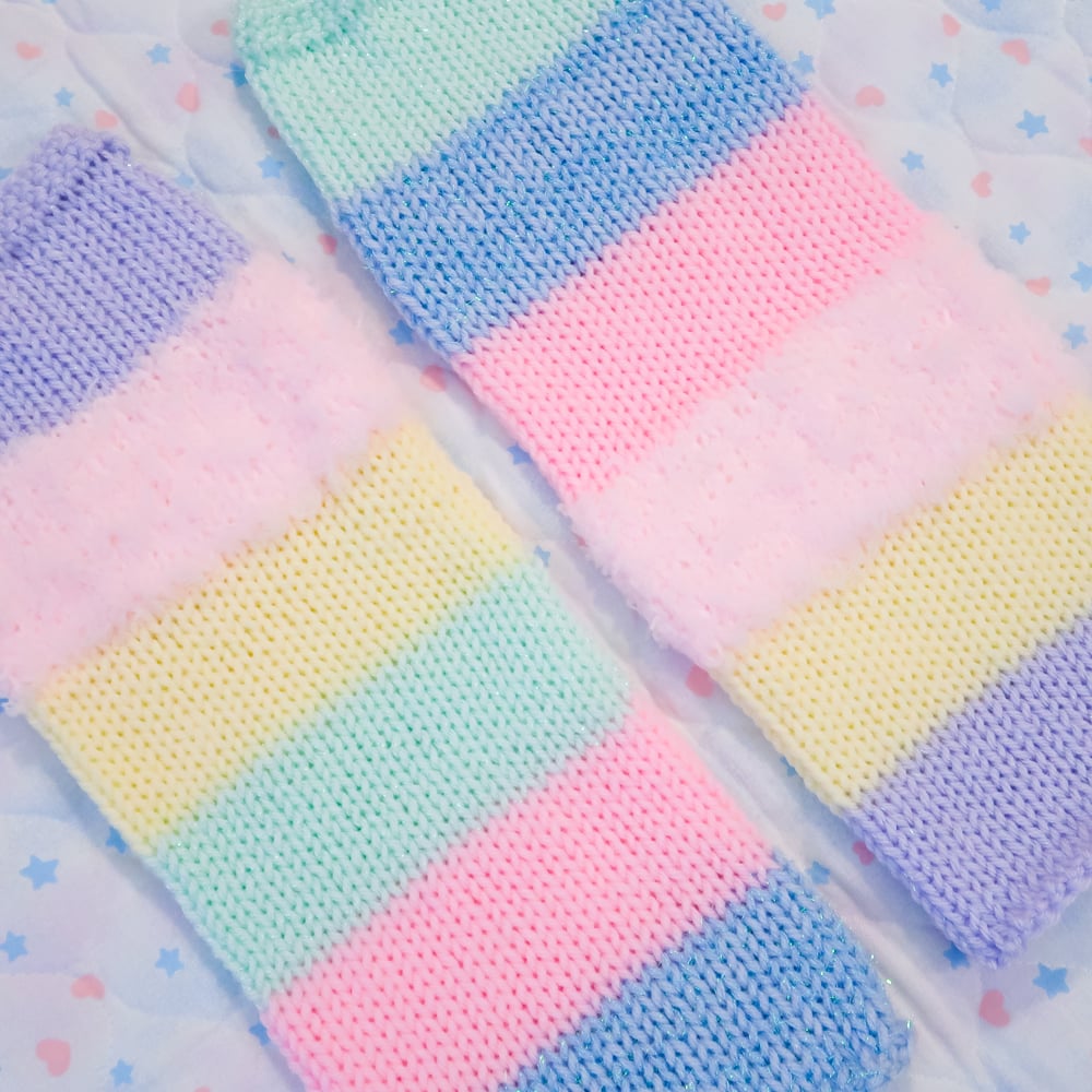 Knit Leg Warmers: 14