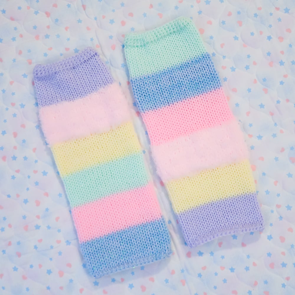 Knit Leg Warmers: 14