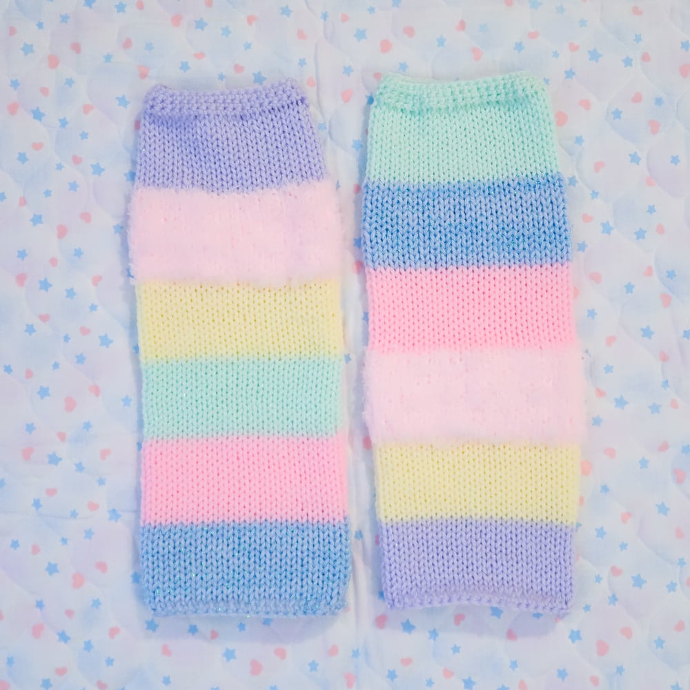 Knit Leg Warmers: 14