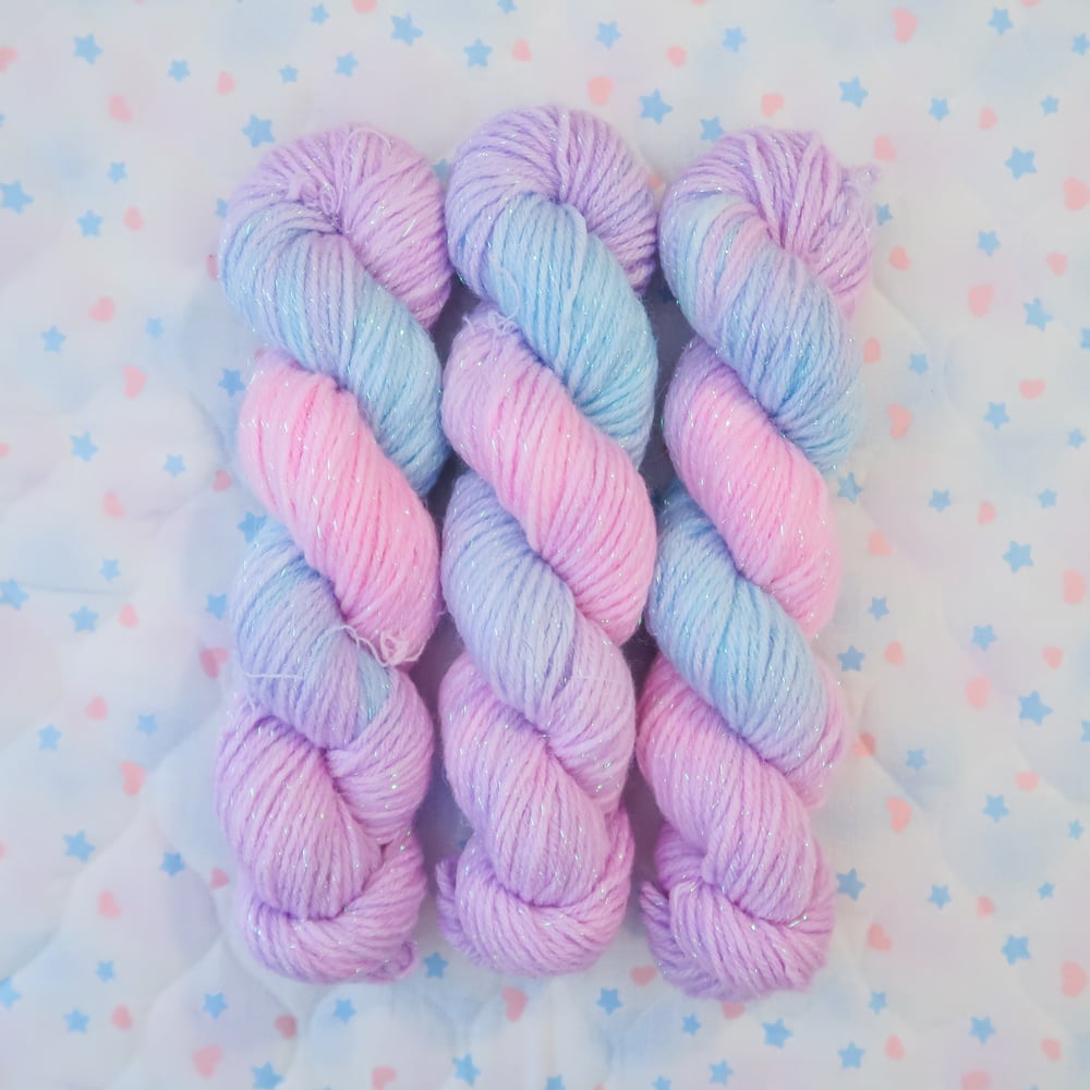 Iridescent Yarn: Cotton Candy