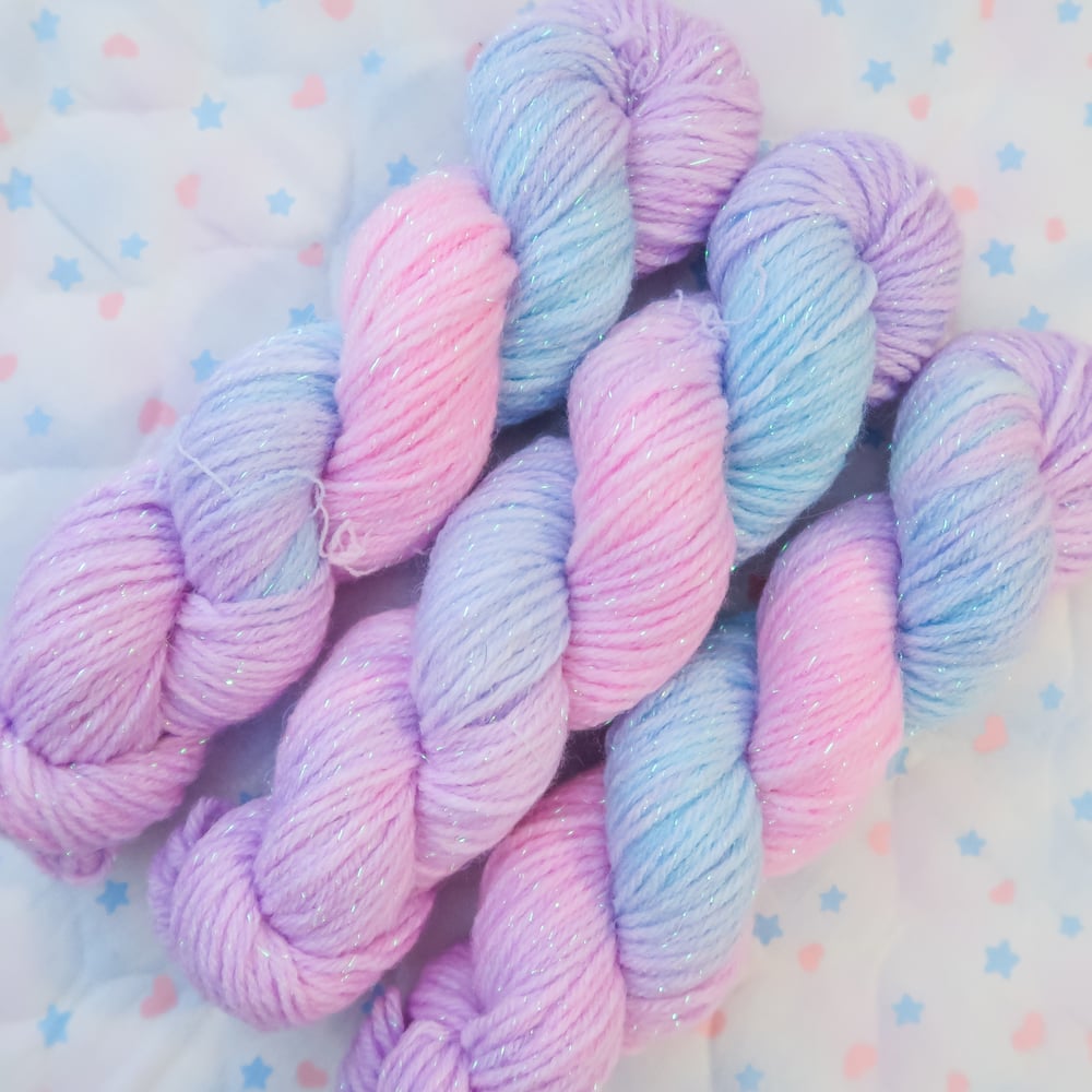 Iridescent Yarn: Cotton Candy