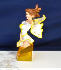 Image 2 of 2009 DC Direct Bust: Women of the DC Universe” Shazam Mary” Bust # 2094 of 3100	