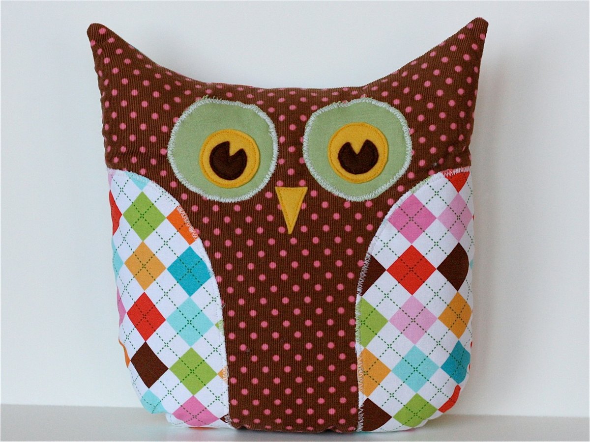 Image of Lola The Owl Pillow PDF Pattern and bonus Lola Owl Bag Pattern