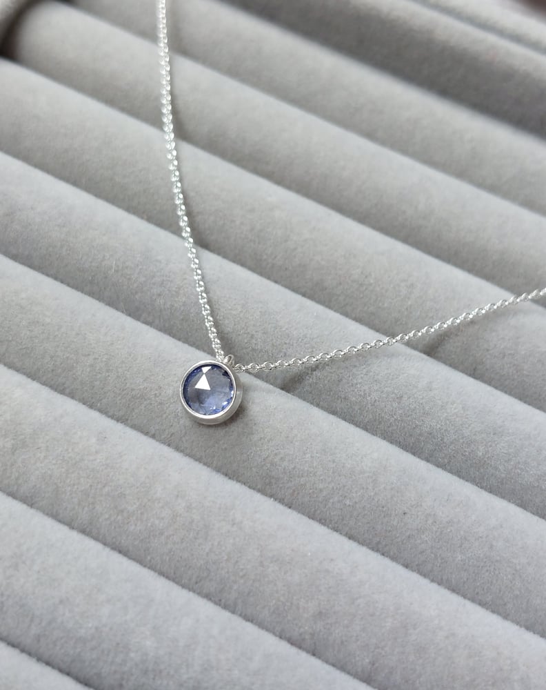 Image of Rosecut Sapphire Pendant 