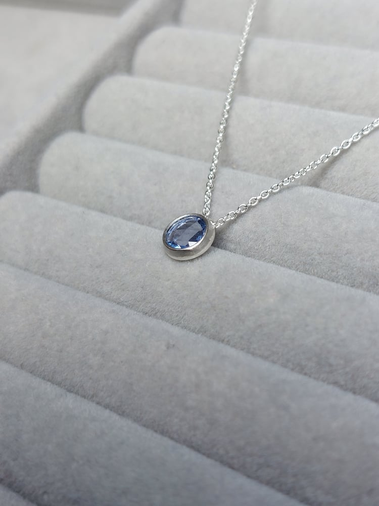 Image of Rosecut Sapphire Pendant 