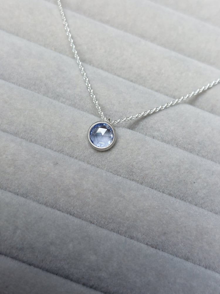 Image of Rosecut Sapphire Pendant 