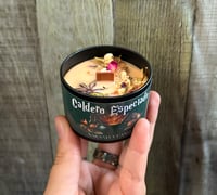 Image 2 of Vela "Caldero Especiado"