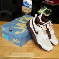 Image 2 of Nike Zoom Field Jaxx Travis Scott Light Chocolate