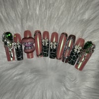 Image 4 of Ice on my teeth Nailz 