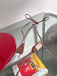 Image 9 of //SOLO ALQUILER//  LÁMPARA DE MESA ROJA Y NEGRA, AÑOS 70