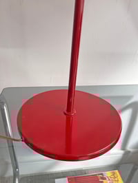 Image 5 of //SOLO ALQUILER//  LÁMPARA DE MESA ROJA Y NEGRA, AÑOS 70