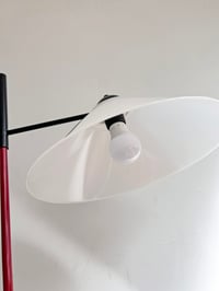 Image 7 of //SOLO ALQUILER//  LÁMPARA DE MESA ROJA Y NEGRA, AÑOS 70