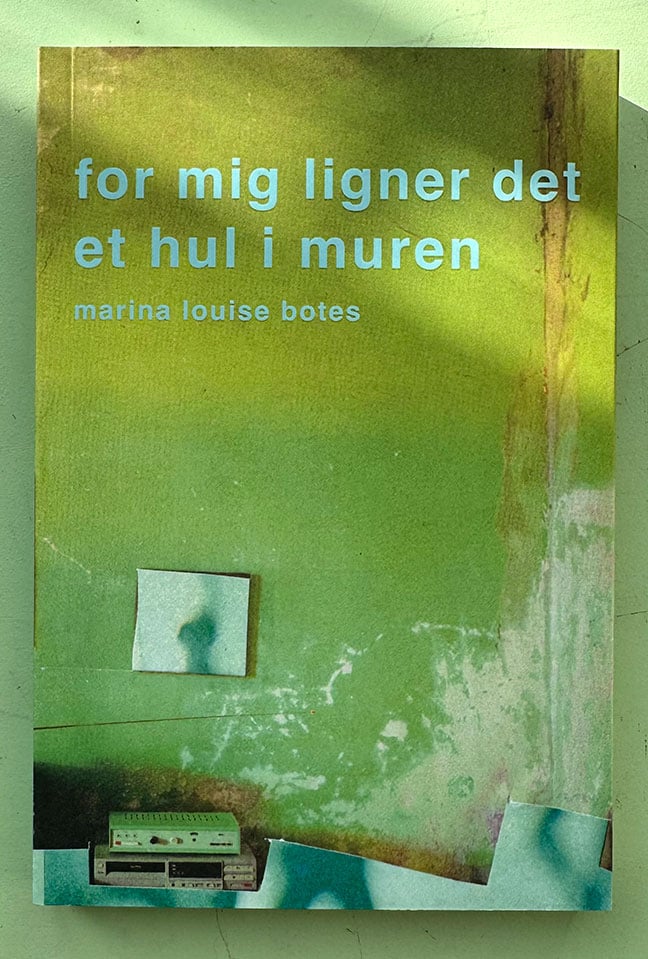Image of For mig ligner det et hul i muren