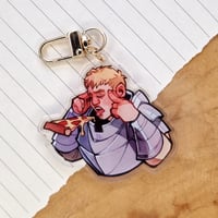 Image 2 of Dungeon Meshi | Laios with Pizza Keychain [two-sided]