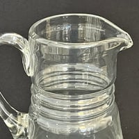 Image 7 of Ancienne carafe  pichet en verre soufflé avec décor de feuilles ciselées - vintage 1940 