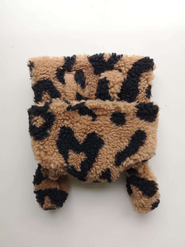 Porte poupon moumoute Leo  Image 2