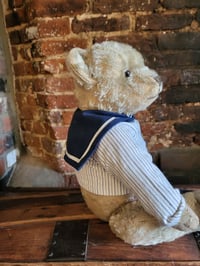 Image 3 of Beautiful German Bear 36cm