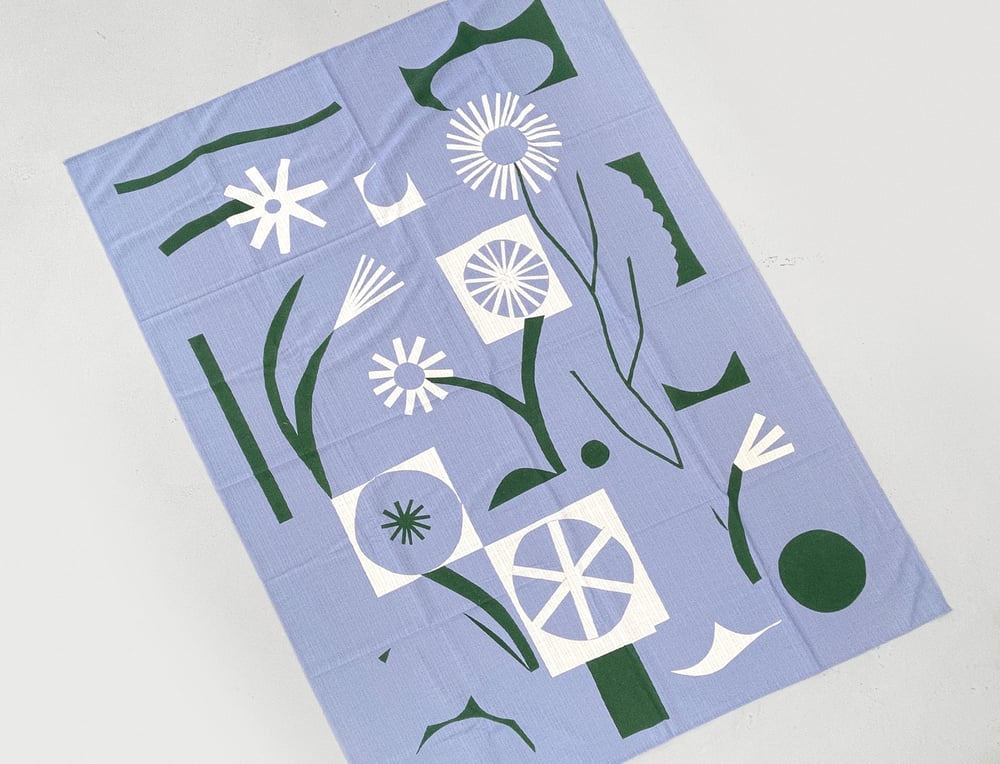Image of LARGE WALL HANGING - DAISY