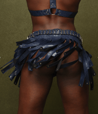 Image 2 of Loop Roman Kilt