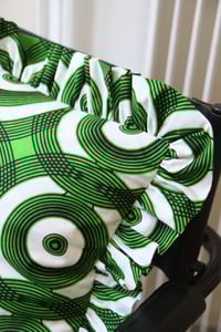 Image 2 of  Coussin Marcel Vert