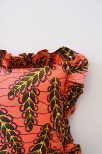 Image 3 of  Coussin Marcel corail 