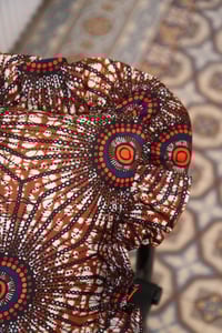 Image 4 of Coussin Marcel Brown