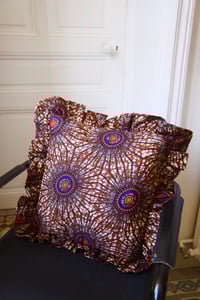 Image 5 of Coussin Marcel Brown