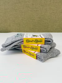 Image 4 of Hihi | Stitchbird conservation socks