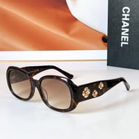 Image 5 of CC Camille Flower Sunglasses