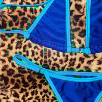 Image 3 of * ੈ♡‧₊ small t-back g & regular midi cup