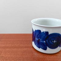 Image 2 of Arabia Finland Anemone Large Mug