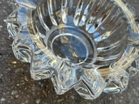 Image 6 of Ancien cendrier en verre moulé Art Déco de Pierre D’Avesn - Vide-poche Art Déco