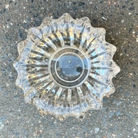 Image 7 of Ancien cendrier en verre moulé Art Déco de Pierre D’Avesn  Vide-poche Art Déco