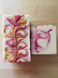 Image 1 of Maiden Rose