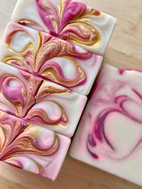 Image 2 of Maiden Rose