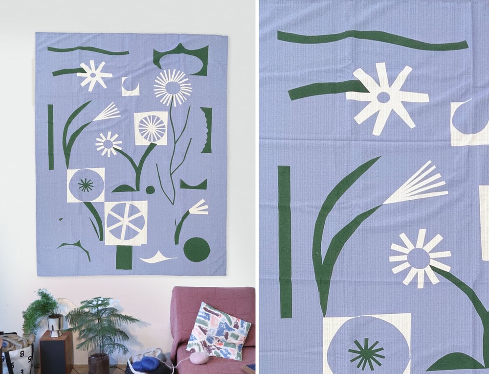 Image of LARGE WALL HANGING - DAISY