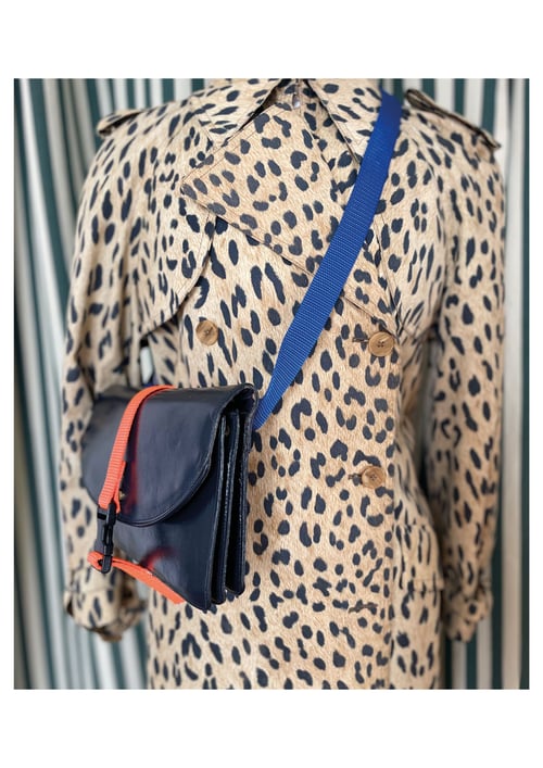 Image of Superstrap 08