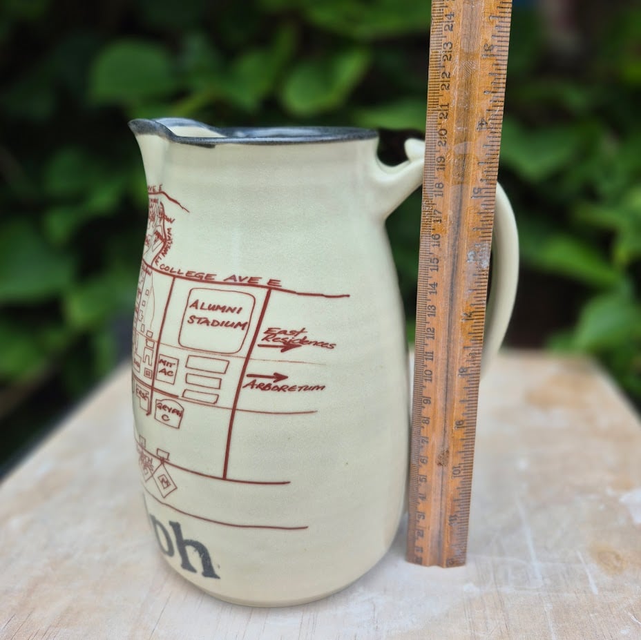 Image of U of Guelph Large Pitcher PICK UP ONLY