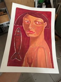 Image 4 of MUJER CON PEZ