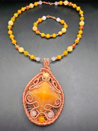 Image 6 of Yellow Calcite Pyramid Pendant/Necklace with matching Bracelet 