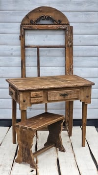 Image 1 of Set Wooden table +stool