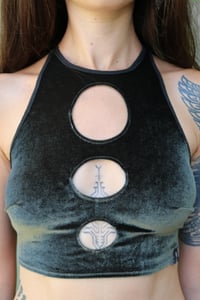 Image 2 of ESFERA CROPTOP | GREEN VELVET VERSION
