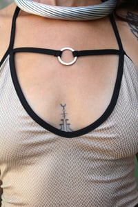 Image 4 of RAVE LOOP CROPTOP | BEIGE VERSION
