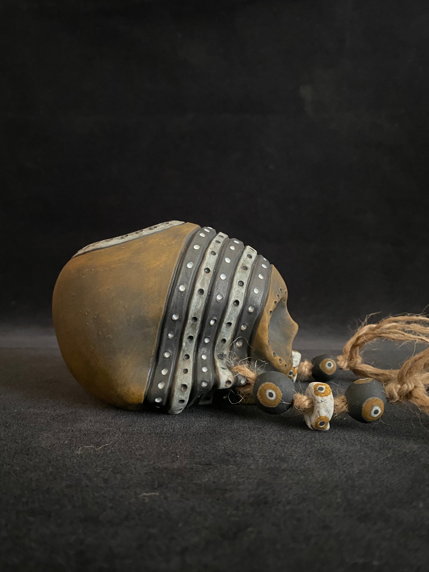 Image of Mini Trophy Skull Mug in Halloween Colors (a)