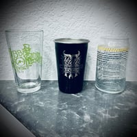 Image 2 of STAINLESS ENGRAVED PINT GLASS 🥛