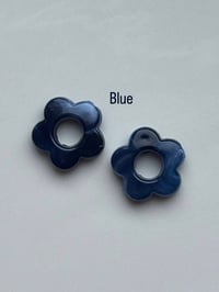 Image 1 of Resin Flower Charms