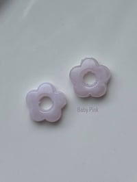 Image 2 of Resin Flower Charms
